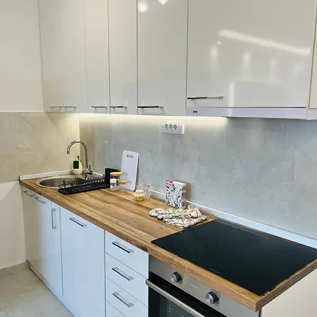Ninana Apartment